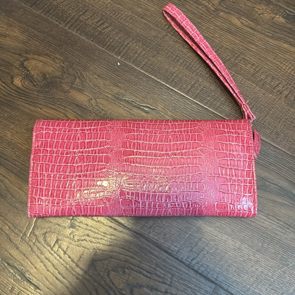 Pink clutch - Picture 3 of 5